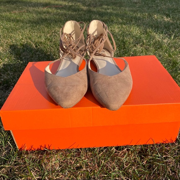 NINE WEST Ballet Flats with Straps - Picture 3 of 5